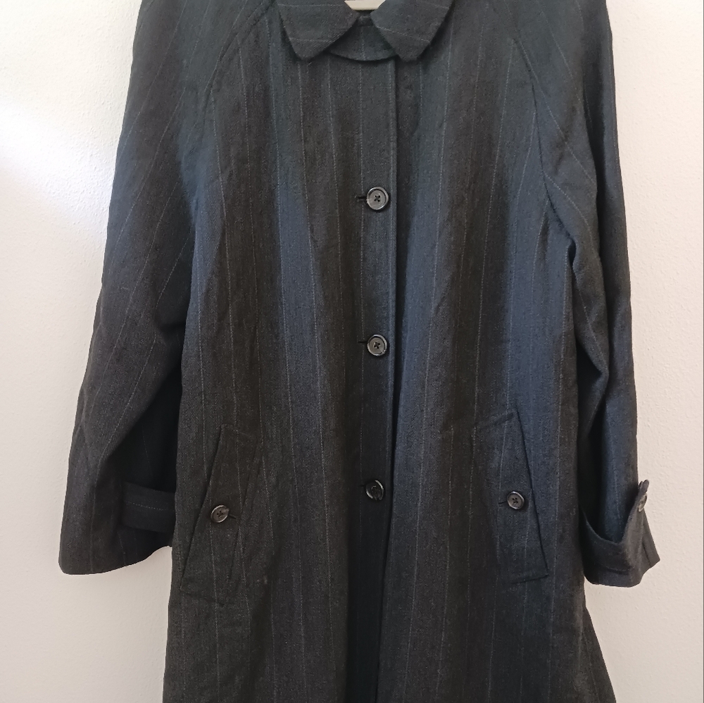 Lauren Ralph Lauren Classic Black Pinstripe Wool Blend Coat Overcoat Sz 12 46" A